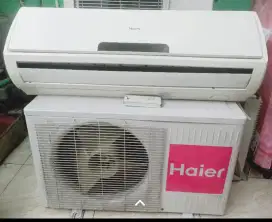Jual ac Haier 1/2 pk lowwat 320 watt kondisi 95% ori semua