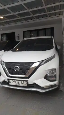 Livina VL 1.5 AT