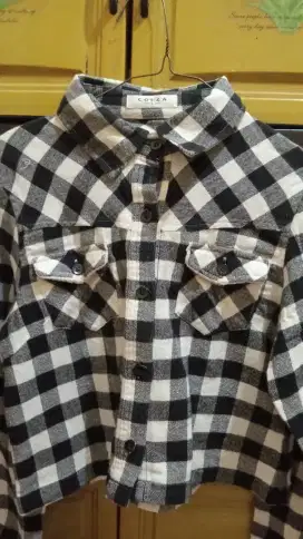 KEMEJA CROP WANITA