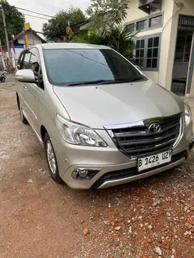 2013 INNOVA V 2.5 DIESEL (KM ANTIK)