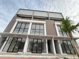 RUKO HIVE ESSENCE, Lokasi Strategis