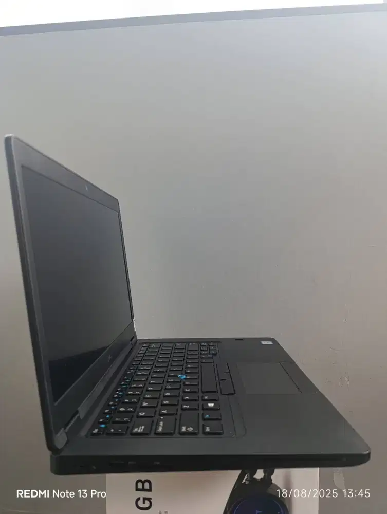 Laptop Bisnis Tangguh! Dell Latitude 5490 - i5 8th Gen | RAM 8GB