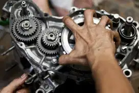 Dibutuhkan Mekanik motor berpengalaman