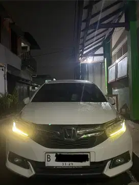 Disewakan Rental Mobil Harian, Mingguan dan Bulanan.