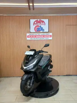 ALL NEW PCX 160 ABS ROADSYNC  2025. KM LOW 135.