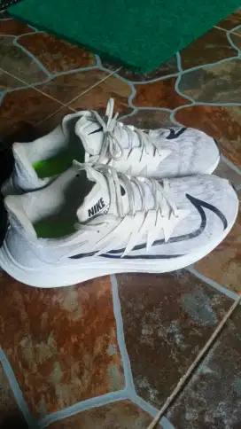 Sepatu second original size 42