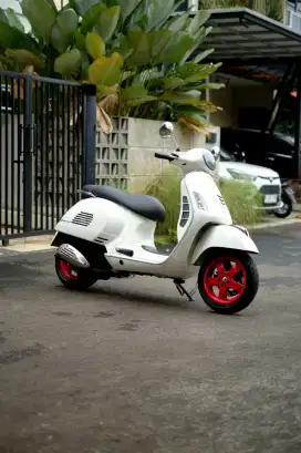 Piaggio vespa matic gts 150 3vie tahun 2014