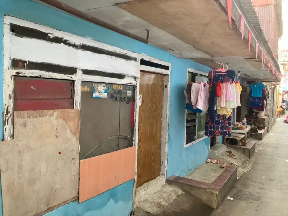 Rumah 3 Petak di Kalideres