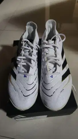Adidas Predator League Turf (Road to Glory Pack)