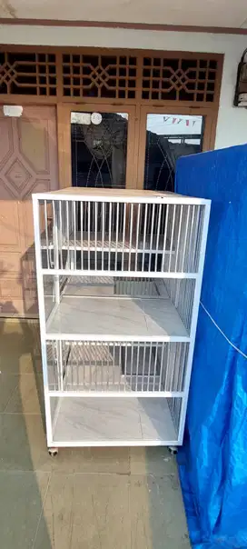Kandang kucing alumunium