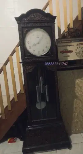 Jam lemari jam junghans jam bandul jam vintage