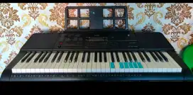 Keyboard Casio CT-X700
