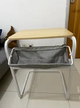 Meja belajar merk informa