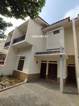 Dijual Rumah Minimalis Dekat Stasiun KRL BXC MALL Dan PasMod