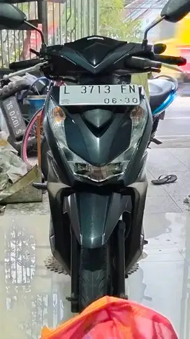 Honda Beat Deluxe seri tertinggi Tahun 2020 Plat Baru L Surabaya 2030