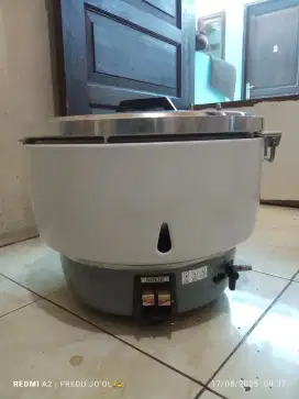 Cooker gas/penanak nasi gas