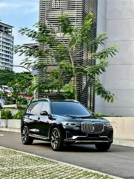 CASHBACK 150JT Bmw X7 X Drive 40i Opulance 2021 Like New Condition