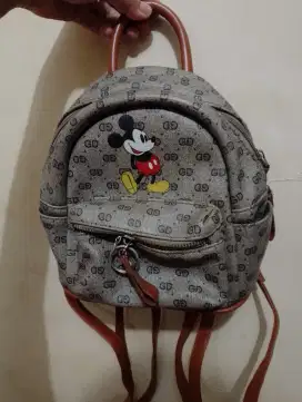 Tas mini Gucci Disney edisi Mickey mouse