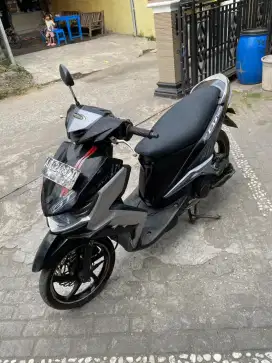Xeon GT injeksi THN 2014 plat AB sleman
