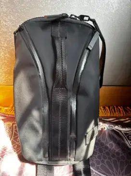 Tumi Tahoe Crosse Sling Original