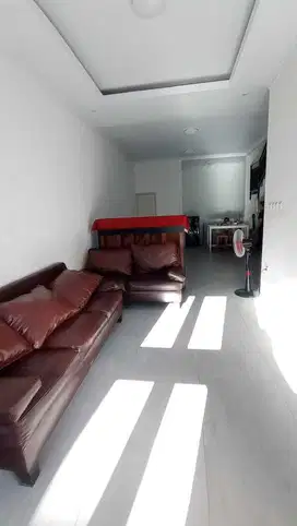 Dijual Rumah 2 lantai di Rawamangun