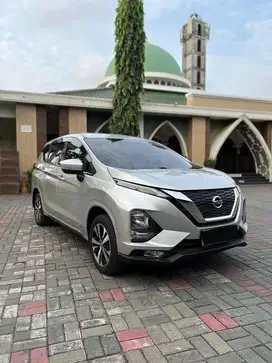 Nissan Livina VE