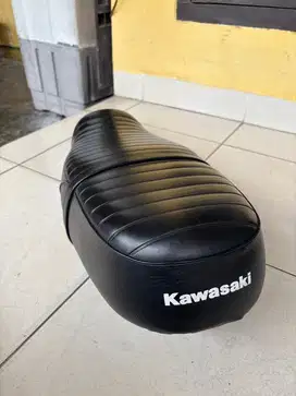 Jok W175 Hitam Kawasaki Original Bekas