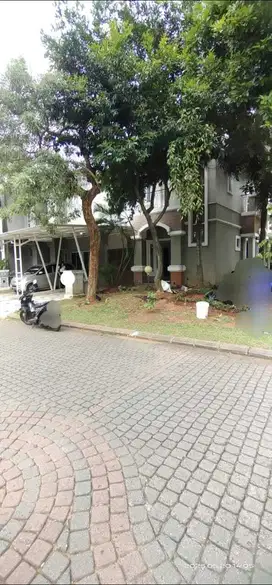 DIJUAL RUMAH DI PONDOK HIJAU GOLF GADING SERPONG, Tangerang
