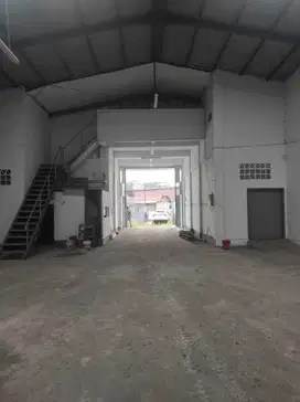 Gudang dan 2 Ruko Strategis di Caringin Bandung