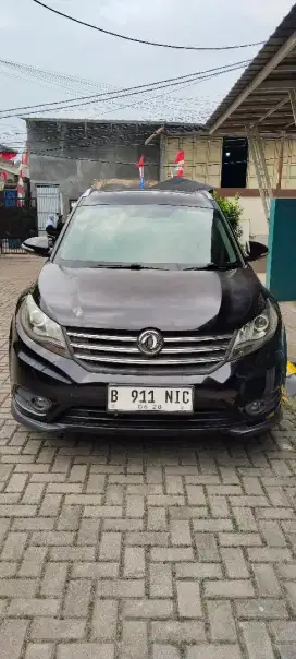 DFSK Gloory 580 Turbo Hitam Matic