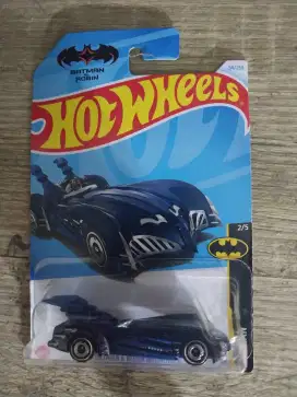 Hotwheels batmobile batman & robin