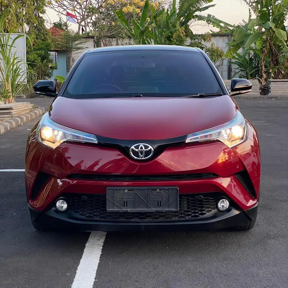 Toyota CHR Dualtone 1.8 AT - 2019