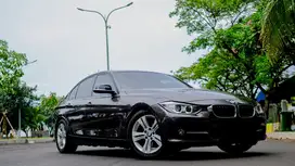 BMW 320i 2015 Bensin