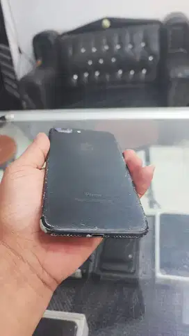 iPhone 7 Plus 128gb permanen hp aja lecet pemakaian