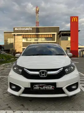 Honda Brio E tahun 2020 Manual