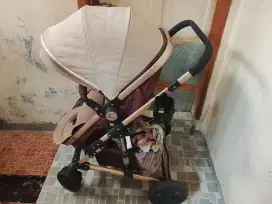 Stroller bayi cozy