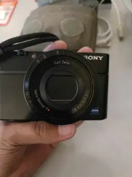 SONY RX100 MARK 1 LIKENEW