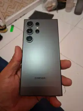 Samsung s24 ultra 1Tb SEIN