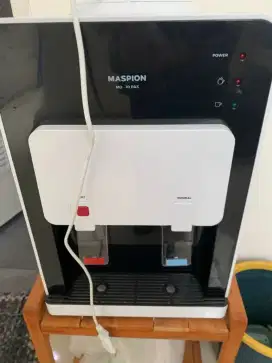 Dispenser maspiom
