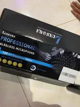 Luxsona Wireless Micorophone