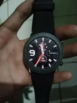 Jam tangan AMAZFIT GTR 47