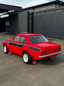 Ford Ecosport mk1 1975 Bensin