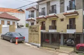 Murah ! Dijual Rumah Dan Hotel Aktif Di Area Coblong Dago Bandung