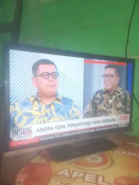 Tv led konka 24 inchi mulus