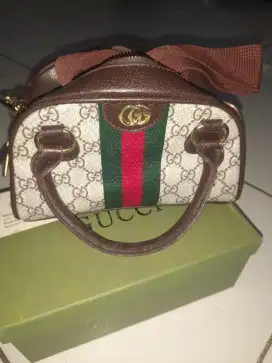 Tas Slempang Wanita Gucci