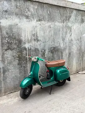 VESPA SUPER TAHUN 1976