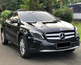 Mercedes Benz GLA 200 AT - 2016