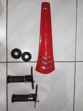 Dasi depan vespa