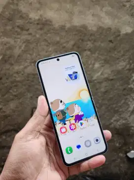 SAMSUNG Z FLIP 6 SEIN RAM 12/256 LCD AMAN BERSIH NO MINUS TERIMA TT/BT
