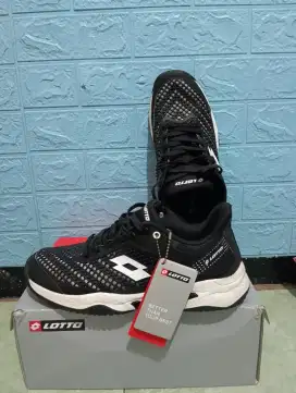 Sepatu Olahraga Lotto Original